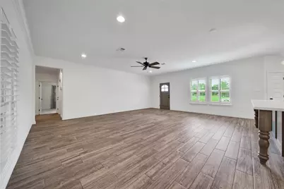 237 Any Way Street, Lake Jackson, TX 77566 - Photo 6