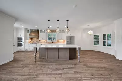 237 Any Way Street, Lake Jackson, TX 77566 - Photo 8