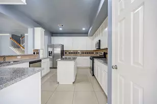 2318 Stoneburg Ct, Sugar Land, TX 77479 - Photo 22
