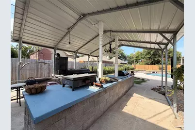 222 Pin Oak Drive, Baytown, TX 77520 - Photo 4