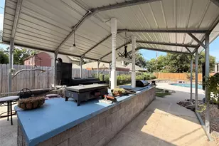 222 Pin Oak Dr, Baytown, TX 77520 - Photo 4