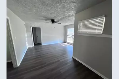 5831 Belneath Street, Houston, TX 77033 - Photo 2