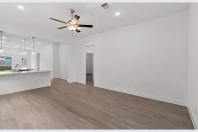 19364 Poppy Village Circle, Magnolia, TX 77355 - Photo 8