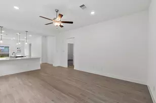 19364 Poppy Vlg Cir, Magnolia, TX 77355 - Photo 8