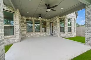 9153 Grand Jubilee Dr, Montgomery, TX 77316 - Photo 22