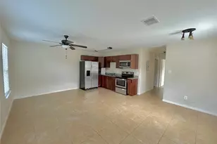 3735 Putnam Dr, Bacliff, TX 77518 - Photo 10
