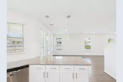 15643 Fellswood Drive, Houston, TX 77044 - Photo 10