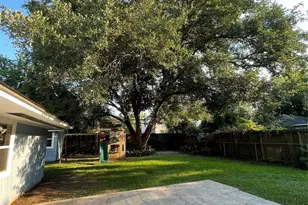 3229 Westridge St, Houston, TX 77025 - Photo 30