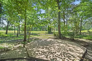 38 N Castlegreen Cir, The Woodlands, TX 77381 - Photo 26
