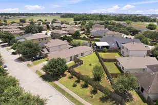718 Sun Lodge Dr, Houston, TX 77073 - Photo 34
