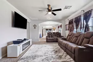 718 Sun Lodge Dr, Houston, TX 77073 - Photo 4