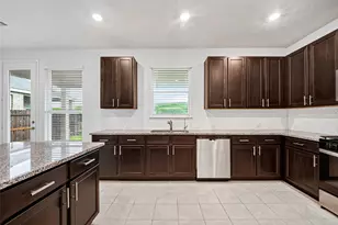 15723 Autumn Chicory Dr, Houston, TX 77044 - Photo 8