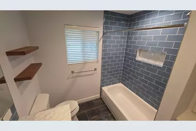 5739 Willowbend Boulevard, Houston, TX 77096 - Photo 16