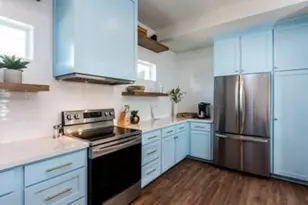1711 16th St, Galveston, TX 77550 - Photo 6