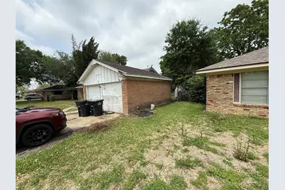 912 Midas Lane, Alvin, TX 77511 - Photo 4