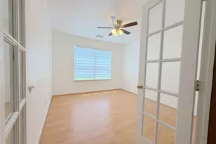 4707 Meadowthorn Ct, Friendswood, TX 77546 - Photo 14