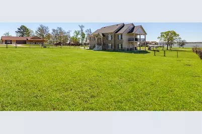 264 Falcon Point, Onalaska, TX 77360 - Photo 42