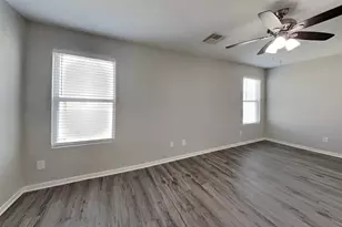 9829 Hyacinth Way, Conroe, TX 77385 - Photo 18