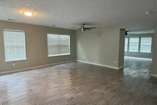 19218 Danphe Landing Ct, Tomball, TX 77375 - Photo 4