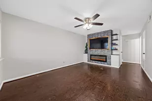 12020 Mighty Oak Dr, Houston, TX 77066 - Photo 4