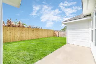 6523 Morningsage Ln, Houston, TX 77088 - Photo 24