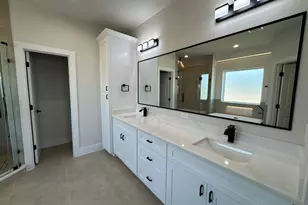 328 Janisch, Houston, TX 77018 - Photo 34