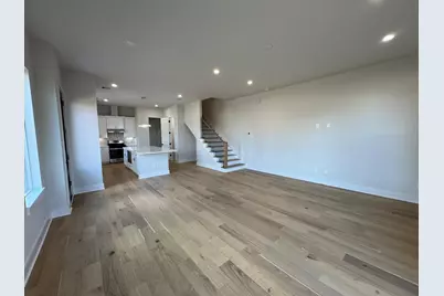 328 Janisch #C, Houston, TX 77018 - Photo 8