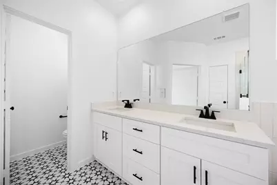 8310 Amethyst Valley Lane, Angleton, TX 77515 - Photo 14