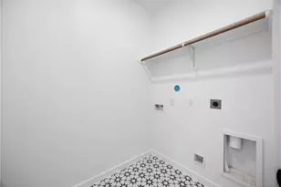 8310 Amethyst Valley Ln, Angleton, TX 77515 - Photo 8