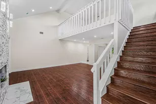 6130 Briar Terrace Dr, Houston, TX 77072 - Photo 10