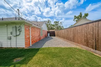 2123 Rosefield Drive, Houston, TX 77080 - Photo 40