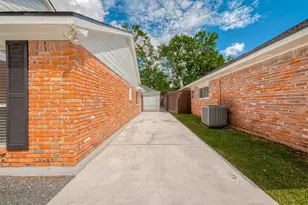 2123 Rosefield Dr, Houston, TX 77080 - Photo 4