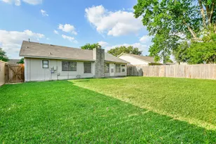 5635 Greenhill Forest Dr, Houston, TX 77088 - Photo 20