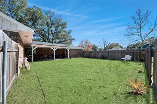 1805 9th St, Hempstead, TX 77445 - Photo 30
