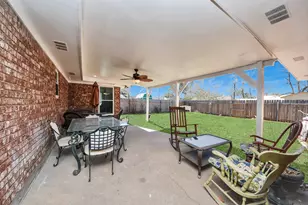 1805 9th St, Hempstead, TX 77445 - Photo 26