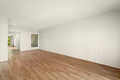 2238 S Piney Point Road #102, Houston, TX 77063 - Photo 20