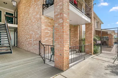 2238 S Piney Point Road #102, Houston, TX 77063 - Photo 14