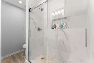 7700 Seawall Blvd, Galveston, TX 77551 - Photo 16