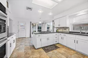 15035 Vistamont Dr, Houston, TX 77083 - Photo 22