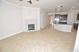 13315 Maywater Crest Ct, Humble, TX 77346 - Photo 6