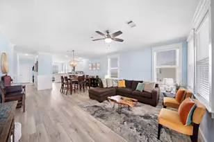 4121 Pointe W Dr, Galveston, TX 77554 - Photo 6
