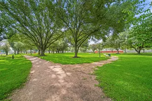 6910 Paso Del Sol Dr, Houston, TX 77083 - Photo 36