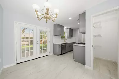6910 Paso Del Sol Drive, Houston, TX 77083 - Photo 12