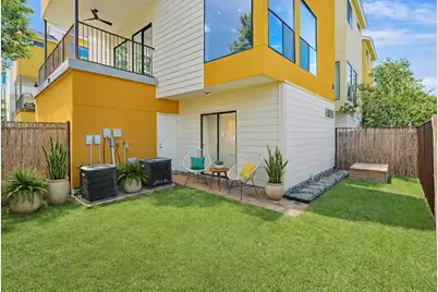 4302 Spencer Street, Houston, TX 77007 - Photo 1