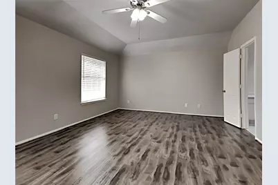 9218 Rosewell Court, Houston, TX 77095 - Photo 16