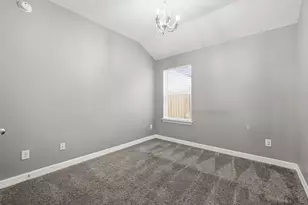 1715 Round Oak Ln, Conroe, TX 77304 - Photo 20