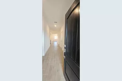 8434 Tranquil Bay Court, Baytown, TX 77523 - Photo 4