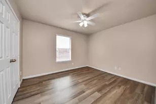 1818 Fergus Park Ct Ct, Houston, TX 77047 - Photo 16