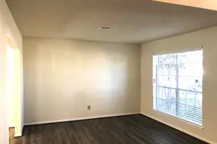 4819 Sunshine Dr, Sugar Land, TX 77479 - Photo 6