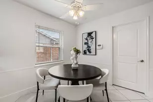 5710 Ariel St, Houston, TX 77096 - Photo 18